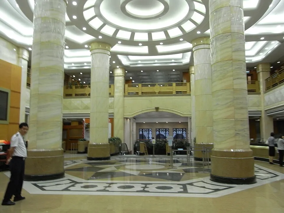 Banks & Financial Institutions